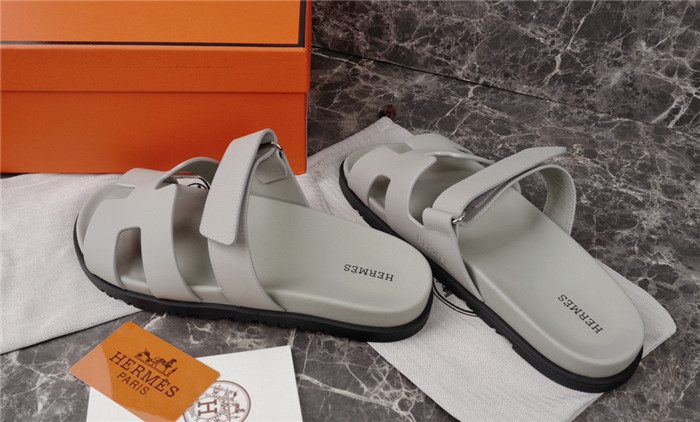 herme* sandal h79