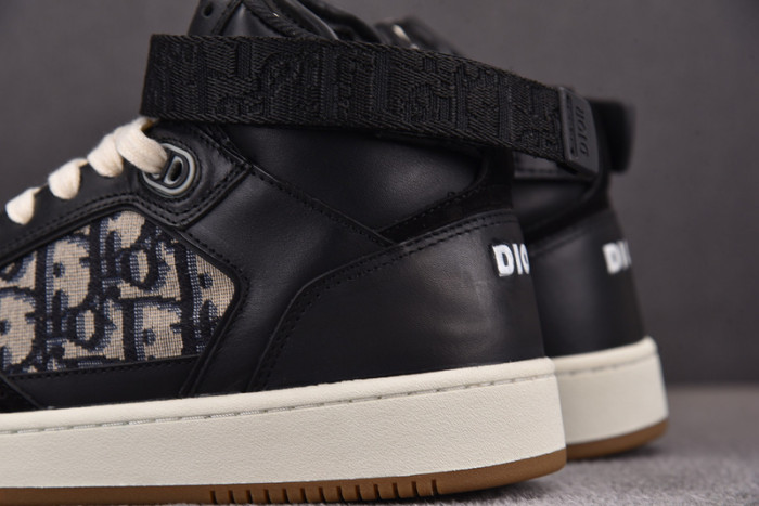 dio* sneakers b27 t0000-076