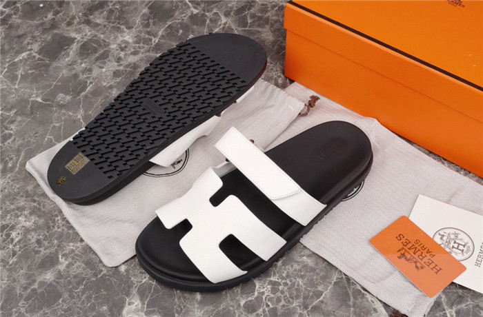 herme* sandal h75
