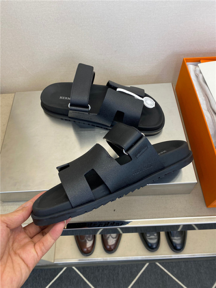 herme* sandal h58